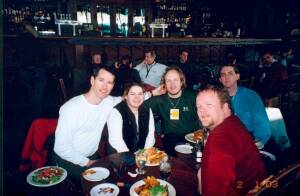 RGroupLunch.jpg (216927 bytes)